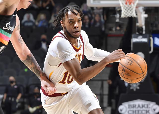 提供更多自 提供更多自