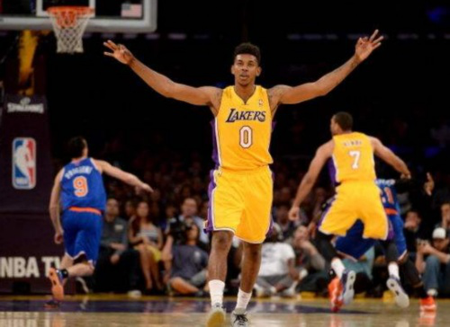 的戏剧需求 的戏剧需求