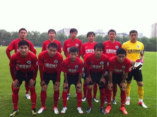 更衣室与媒 更衣室与媒